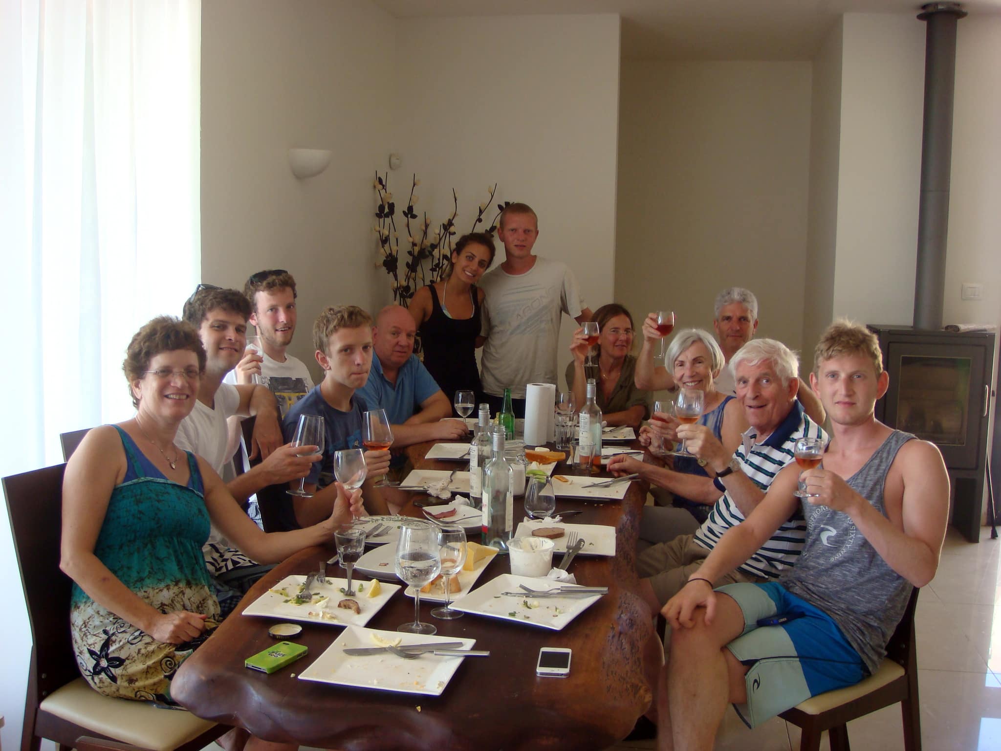 Sol Kimmel en Bianca met hun kinderen en kleinkinderen