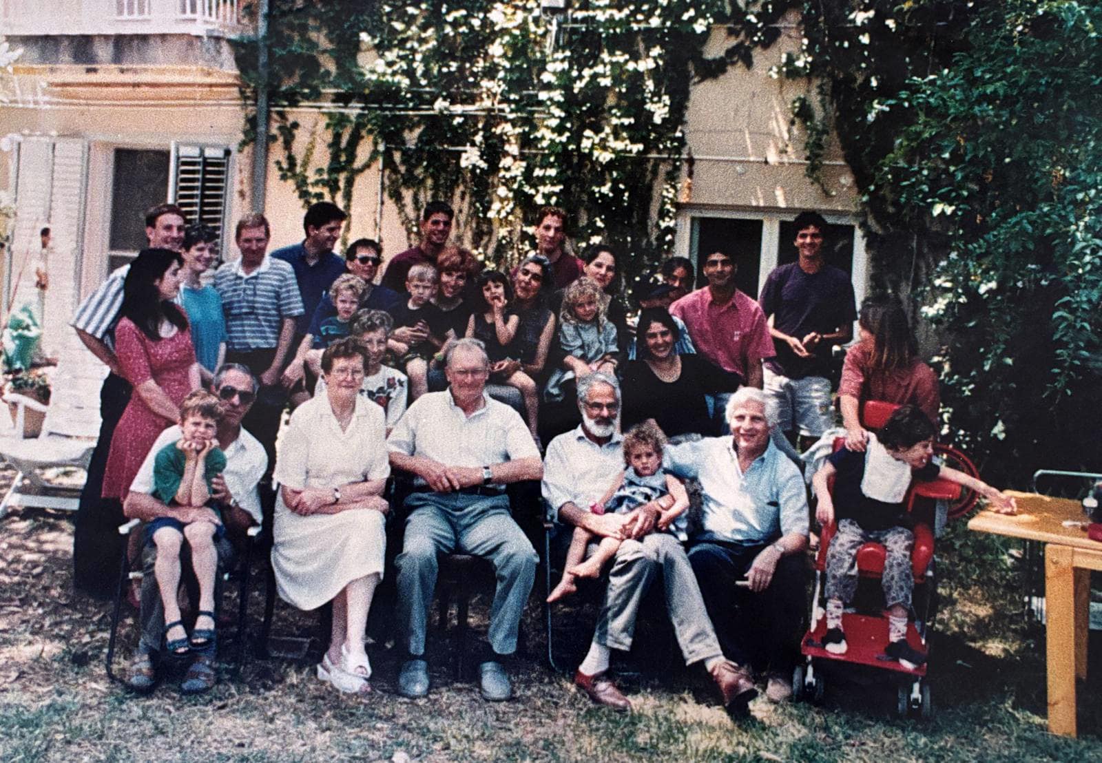 Johanna Moes in Israeël bij Sol en Ab Rinat en hun gehele families