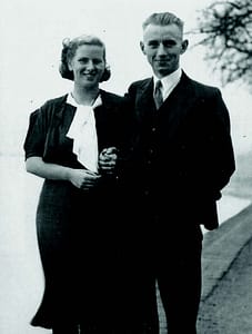 Dominee Van Drooge en zijn vrouw, 1944