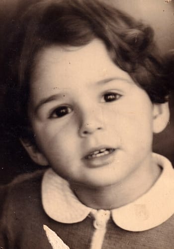 Chawa, 1941. De foto is gemaakt door haar oom Wim. Wim Loopuit