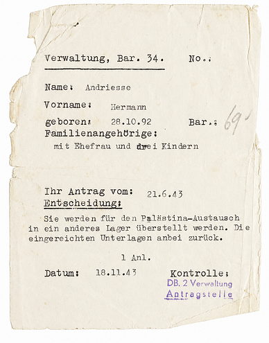 Mededeling van Kamp Westerbork aan Herman Andriesse en gezin, dat zij vanwege plaatsing op de Palestina-lijst, naar een andere barak worden overgeplaatst, november 1943. Beeld: Collectie Joods Museum, Amsterdam